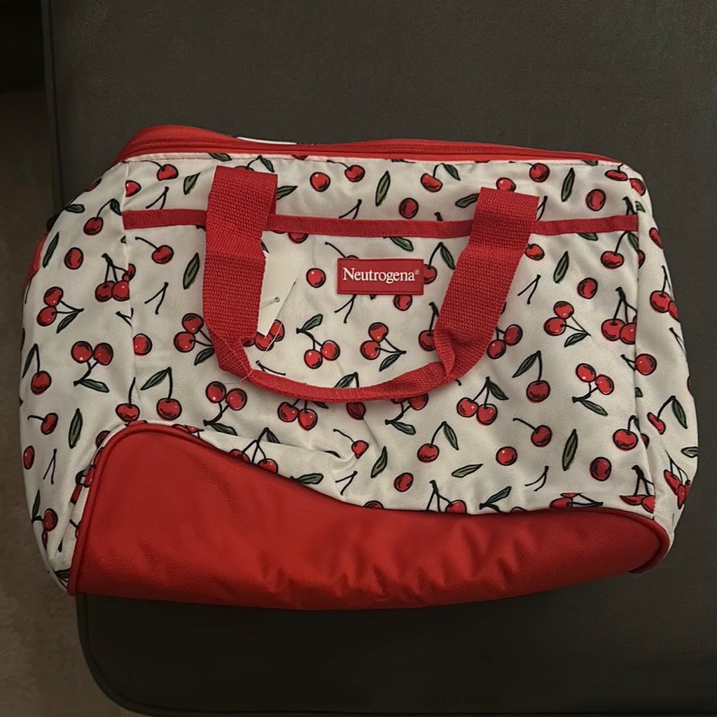 Neutrogena Red Cherry Pattern Cooler Bag Neutrogena Red Cherry Pattern Cooler Bag